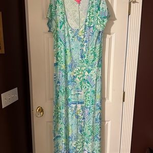 Lilly xl dress. Barely worn